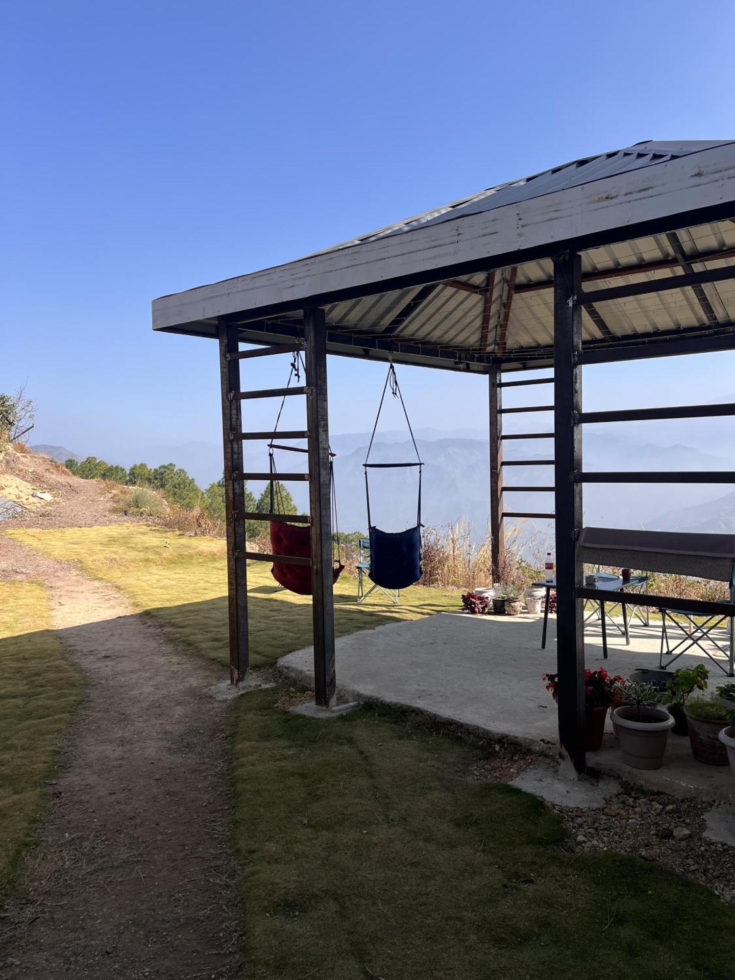 Windmill Inn Solan Εξωτερικό φωτογραφία